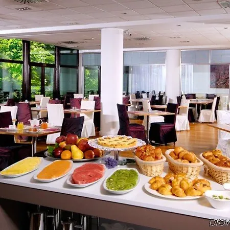 Otel Savhotel Aemilia Bolonya