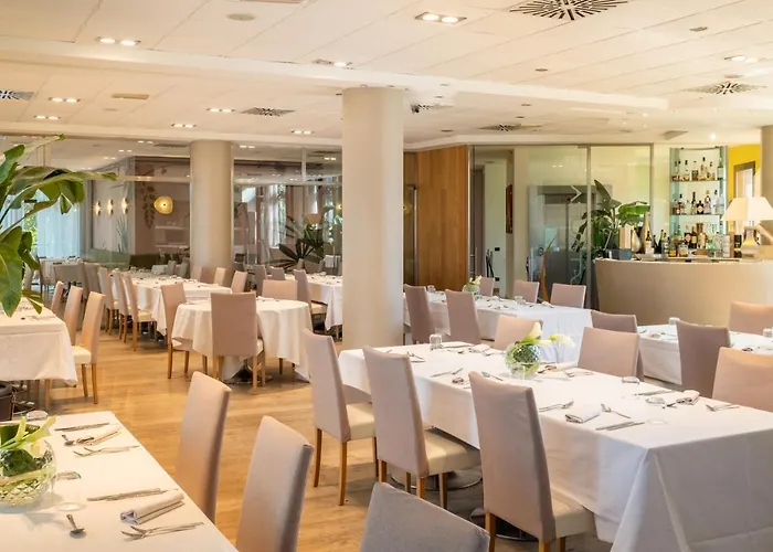 فندق Savhotel Aemilia بولونيا