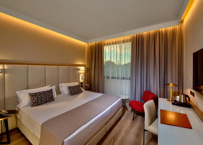 Savhotel Aemilia