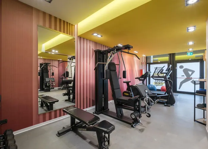 Savhotel Aemilia فندق