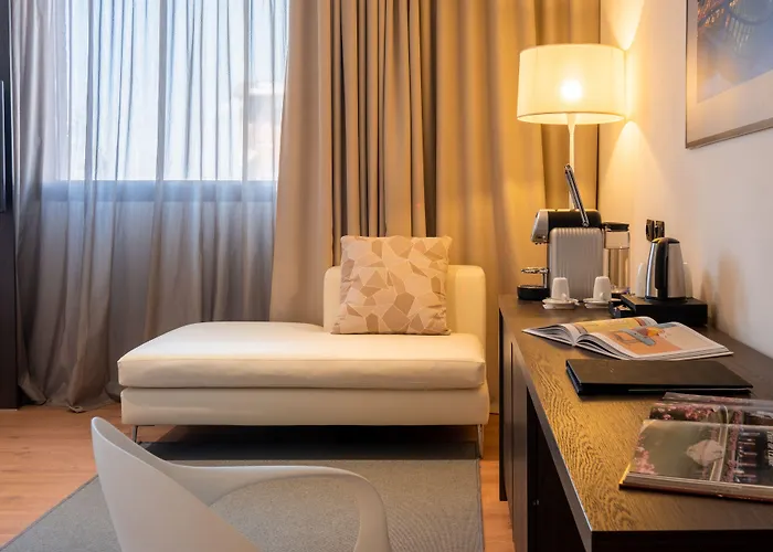 Savhotel Aemilia 4* بولونيا