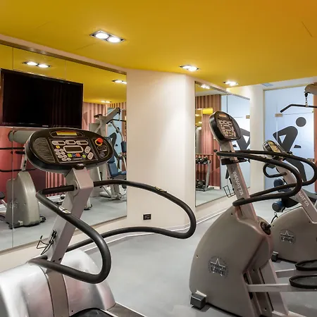 Savhotel Aemilia 4*