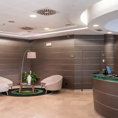 Savhotel Aemilia Bolonya
