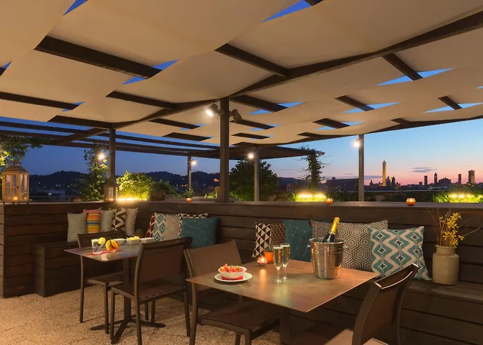 מלון Savhotel Aemilia 4*