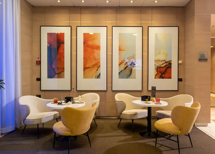Savhotel Aemilia 4*
