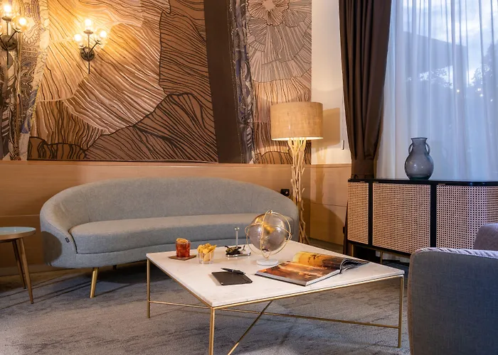 Savhotel Aemilia 4*