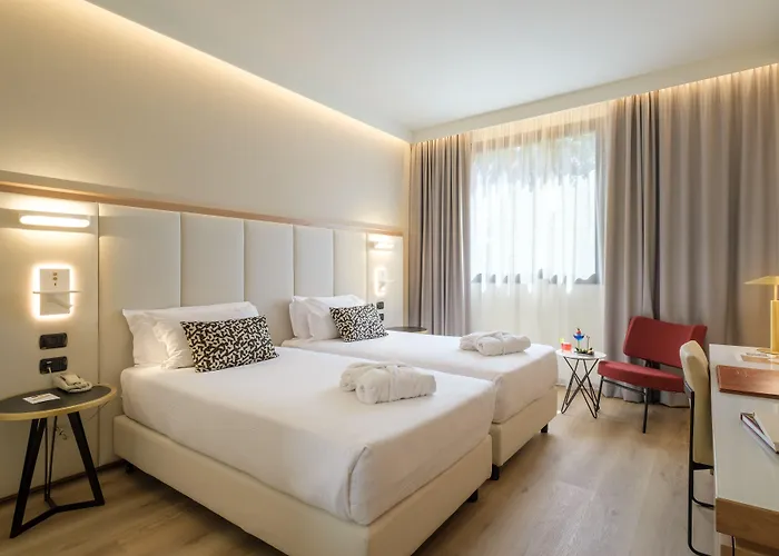 Savhotel Aemilia Otel Bolonya
