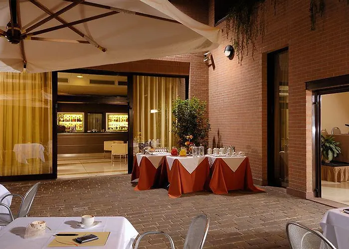 Savhotel Aemilia ホテル ボローニャ