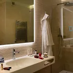 Hotel Savhotel Aemilia Bolonha